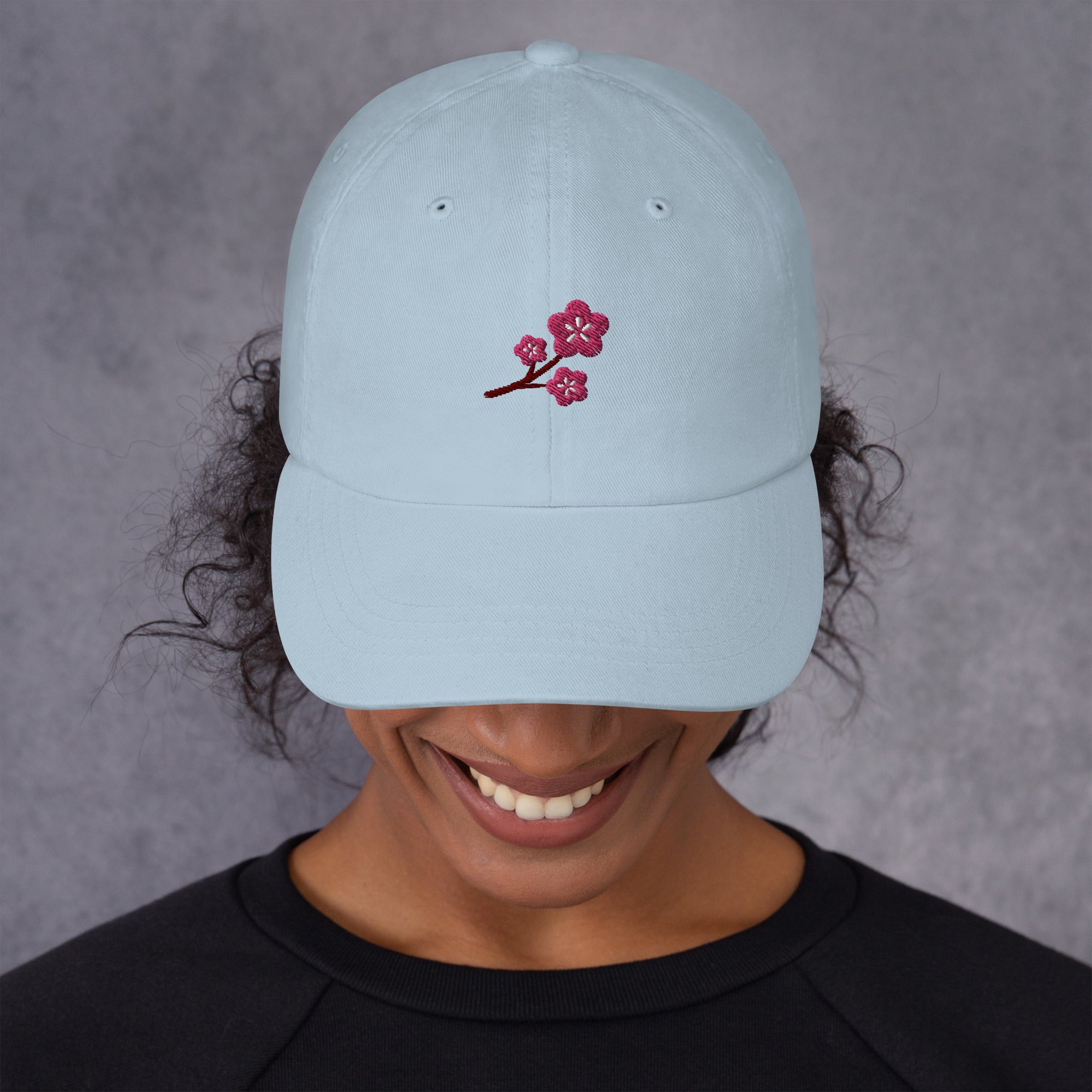 Cap mit Kirschblüte